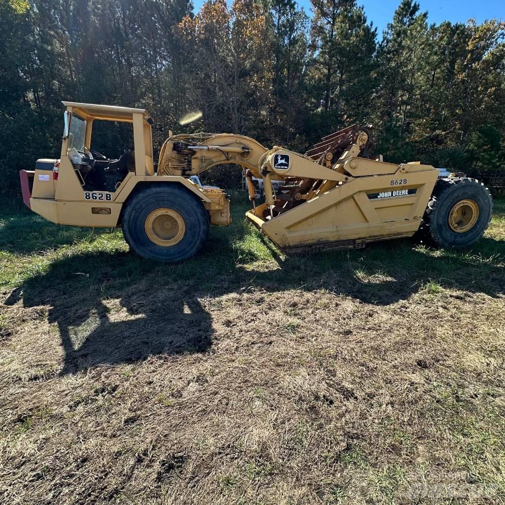 DEERE 862B Skrejpry