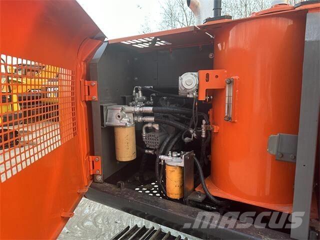 Hitachi zx120 Pásová rýpadla