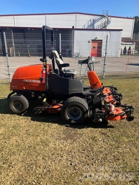 Jacobsen AR522 Sekačky pro sečení roughů a semiroughů