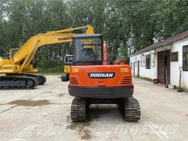 Doosan DH55 Mini rýpadla < 7t