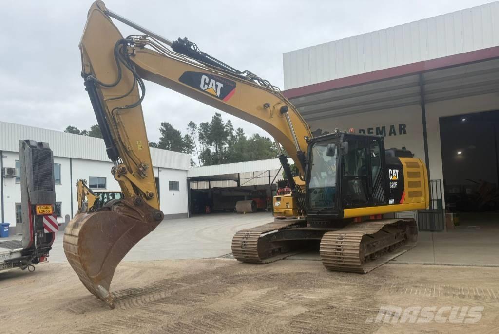 CAT 320 F Pásová rýpadla