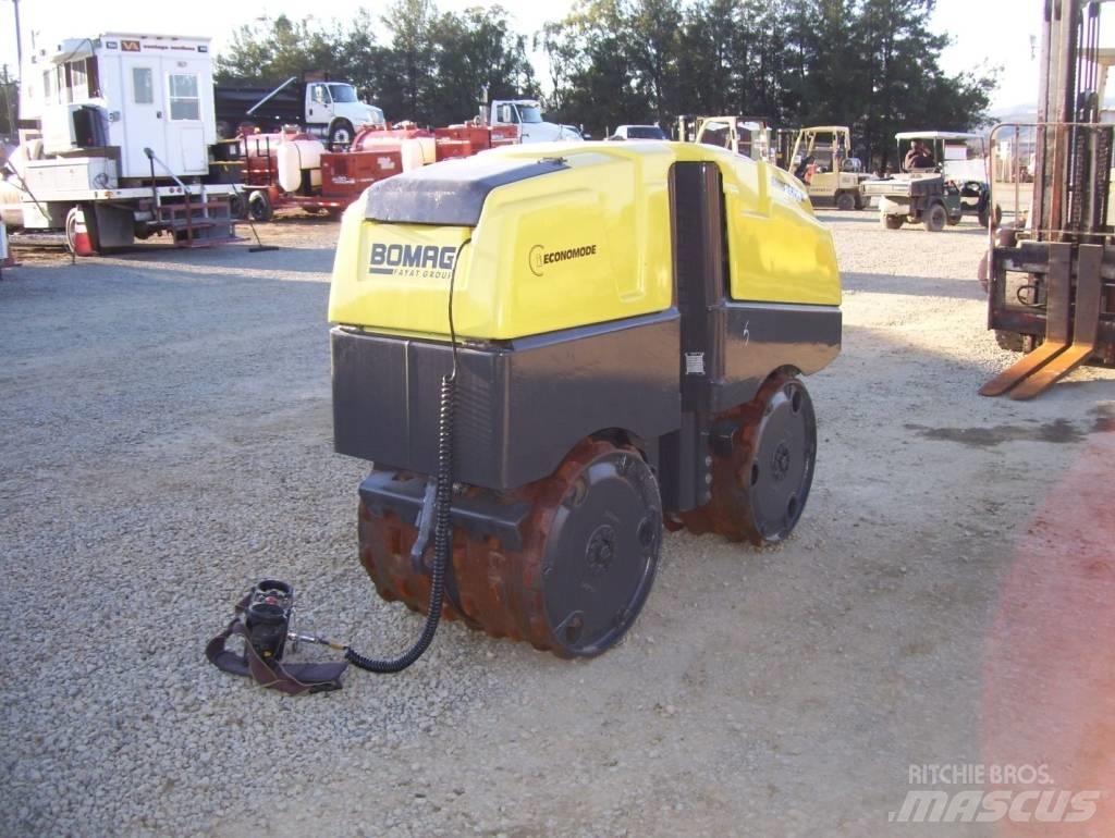 Bomag BMP 8500 Půdní kompaktory