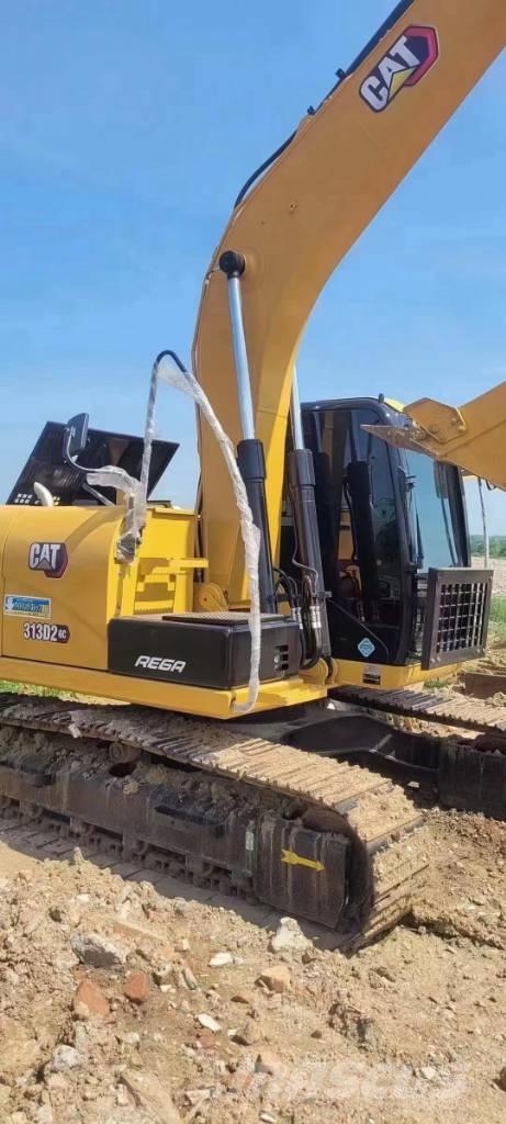 CAT 313D2GC Pásová rýpadla