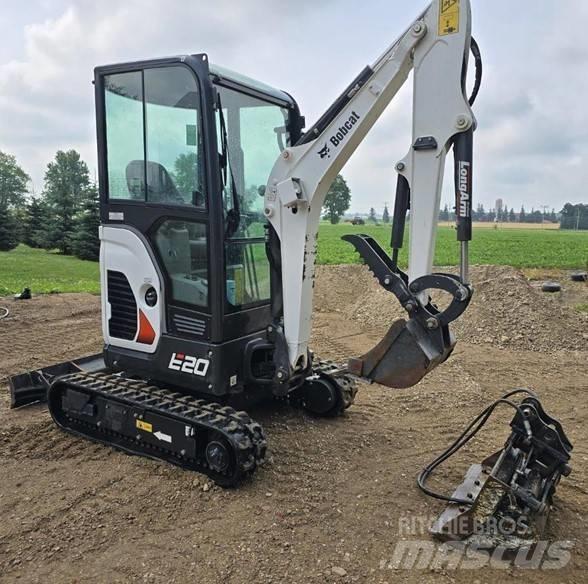 Bobcat E20 Mini rýpadla < 7t