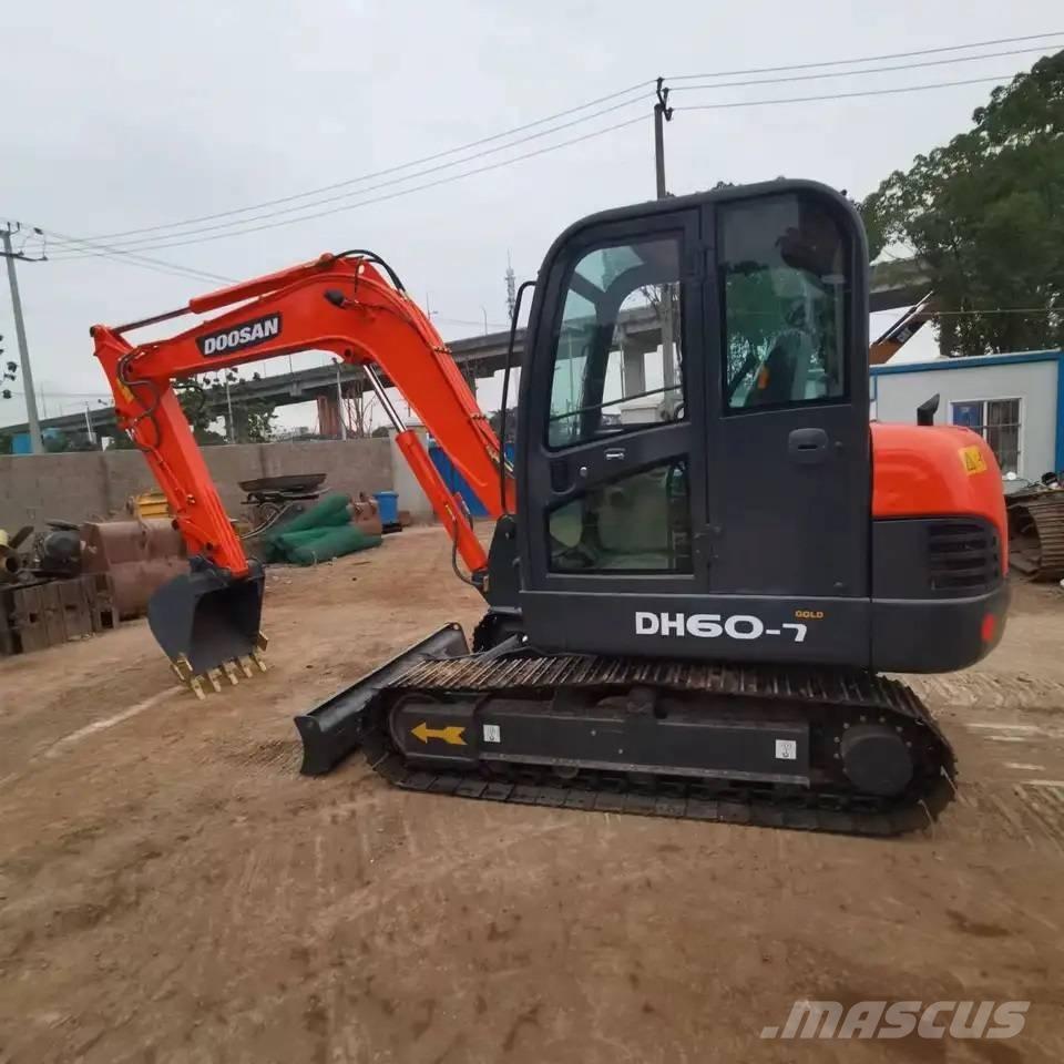 Doosan DH60-7 Mini rýpadla < 7t