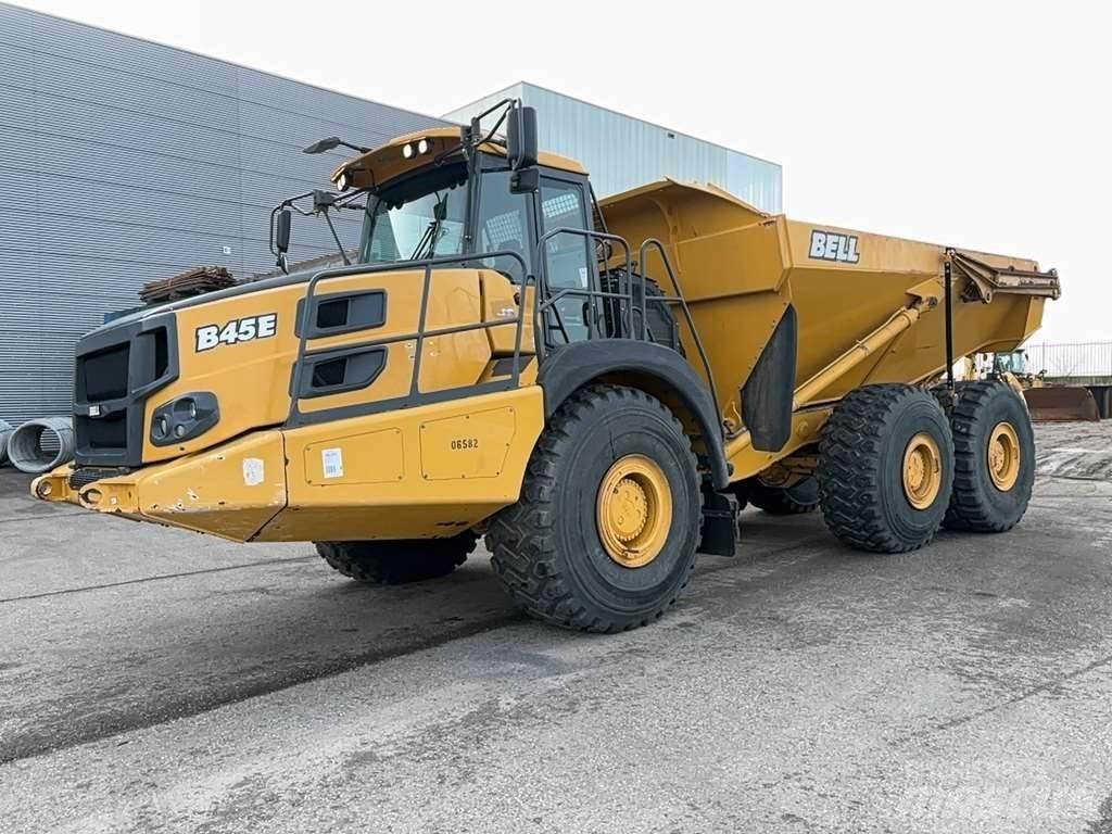 Bell B45E Užitkové stroje