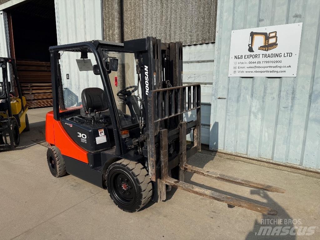 Doosan D 30 Dieselové vozíky