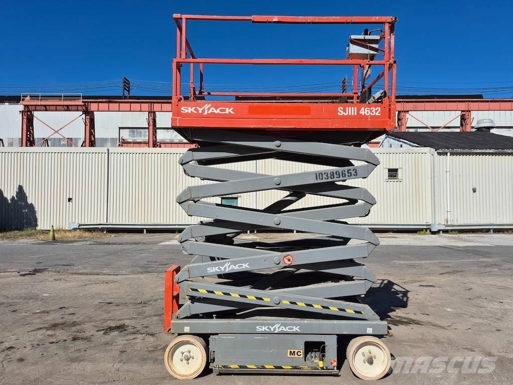 SkyJack SJ 4632 Nůžková zvedací plošina