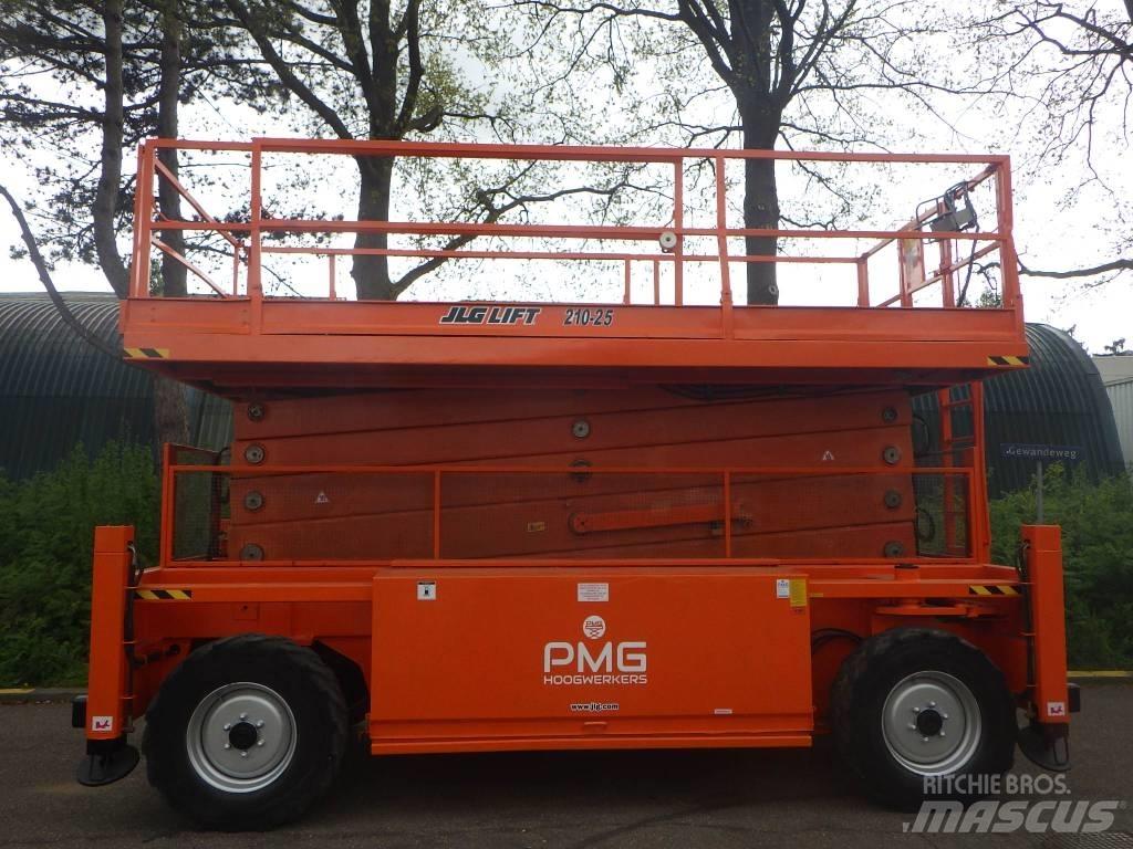 JLG 210-25 Nůžková zvedací plošina