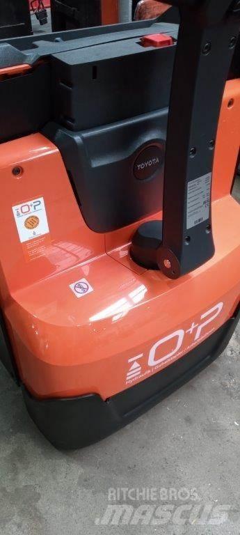 Toyota LWE 200 Nízkozdvižný vozík