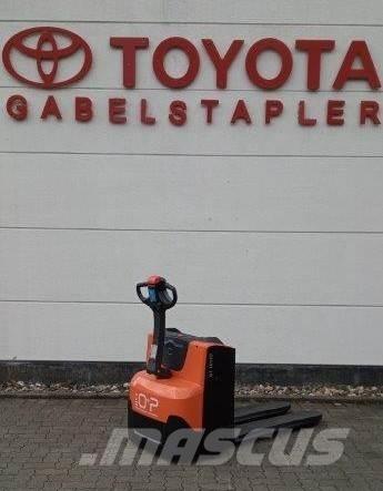 Toyota LWE 200 Nízkozdvižný vozík