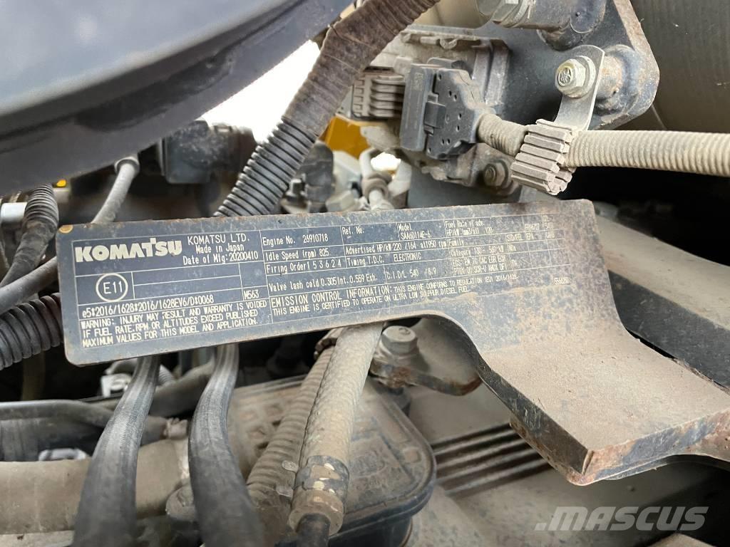 Komatsu D 65 PX-18E0 Pásové dozery
