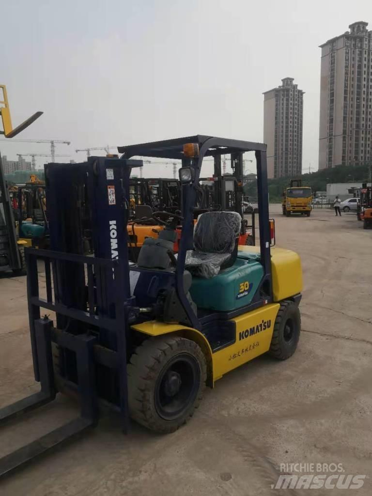 Komatsu FD 30 T-14 Dieselové vozíky