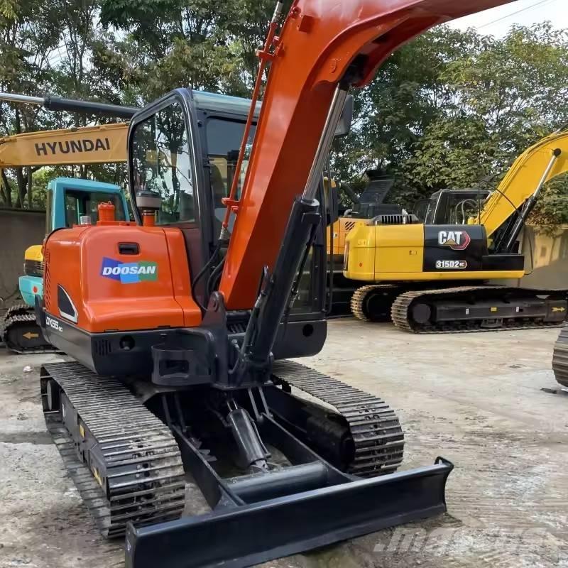 Doosan DX55-9C Mini rýpadla < 7t