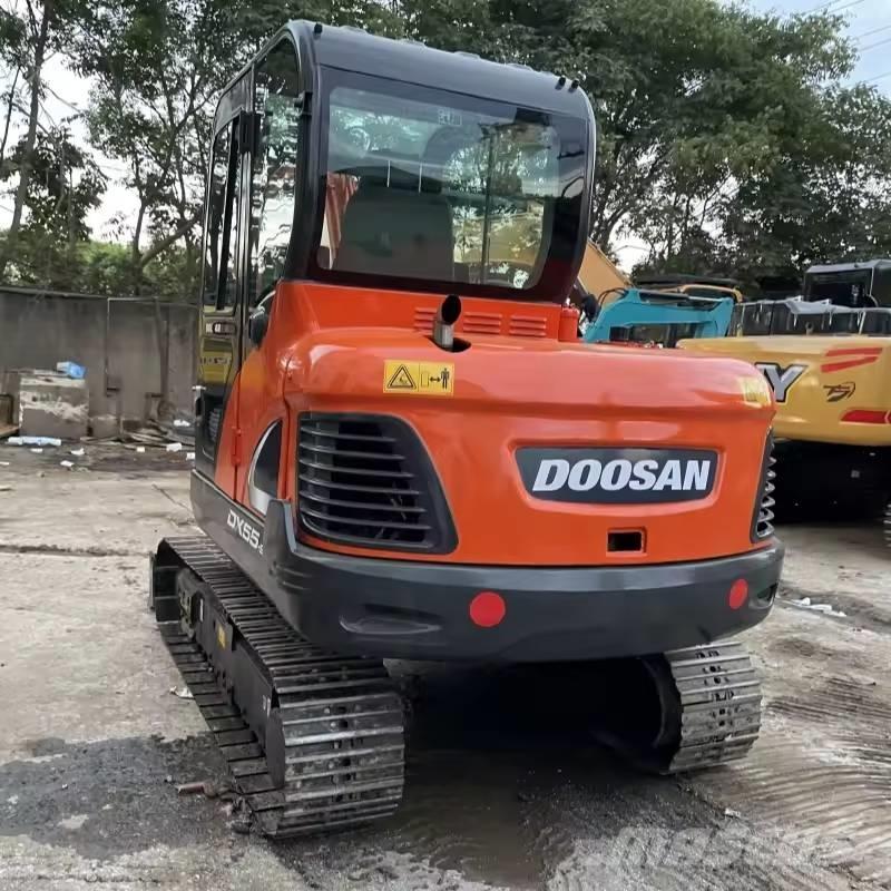 Doosan DX55-9C Mini rýpadla < 7t