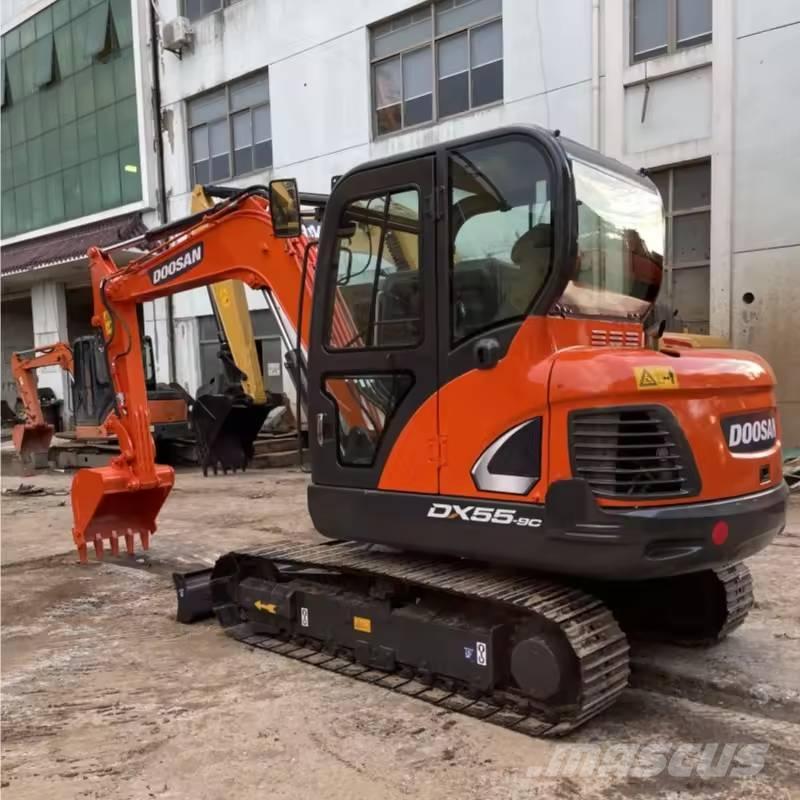 Doosan DX55-9C Mini rýpadla < 7t
