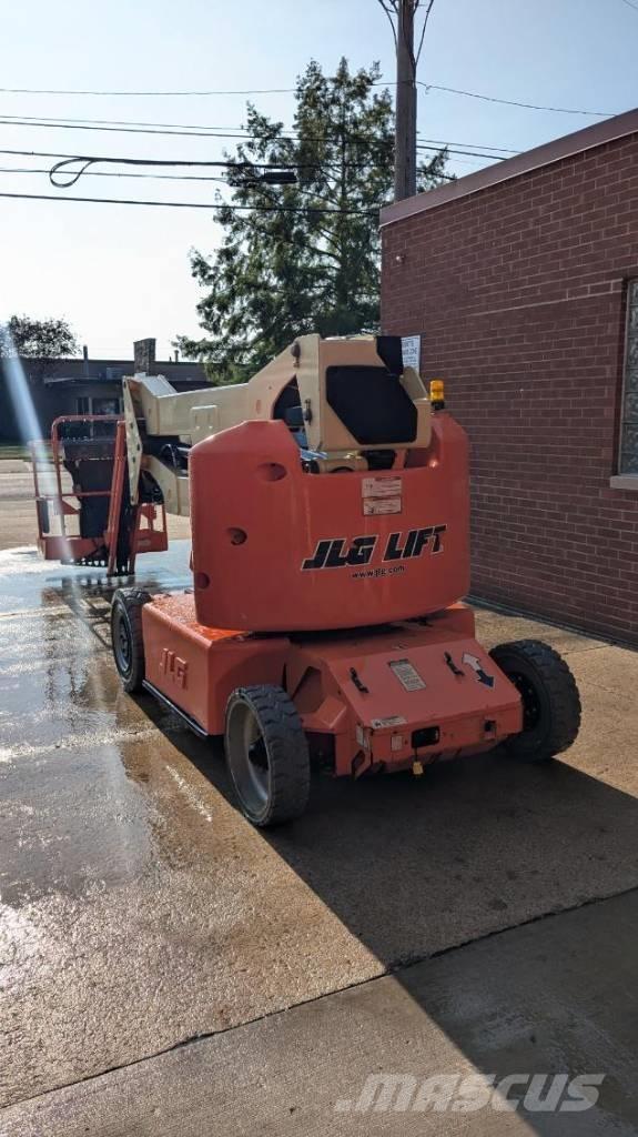 JLG E 400 AJPN Kloubové plošiny
