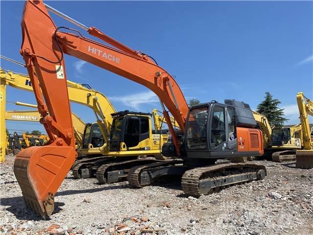 Hitachi ZX 250 Pásová rýpadla
