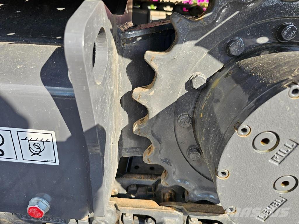 XCMG XE60GA Mini rýpadla < 7t