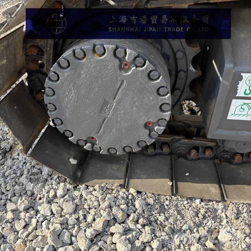 Komatsu PC 240 Pásová rýpadla