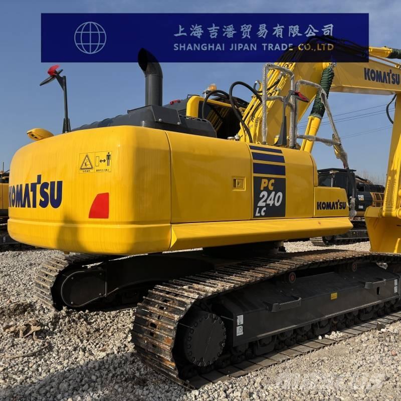 Komatsu PC 240 Pásová rýpadla