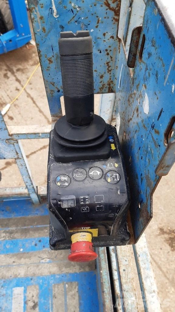 Genie GS 3246 Nůžková zvedací plošina