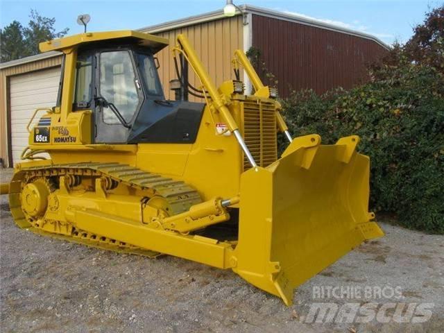 Komatsu D 65 EX Pásové dozery