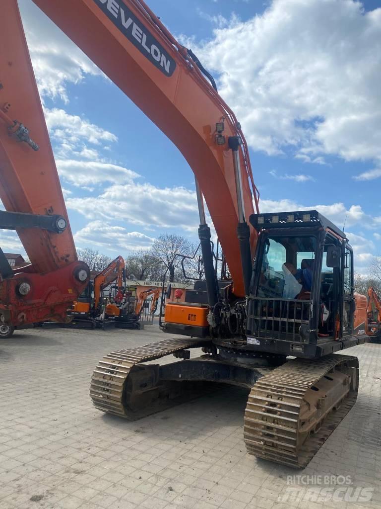 Doosan DX 300 LC-5 Pásová rýpadla