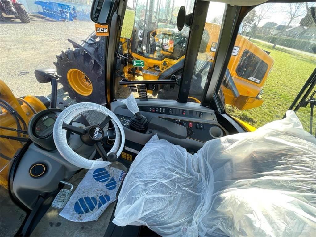 JCB 409 Kolové nakladače