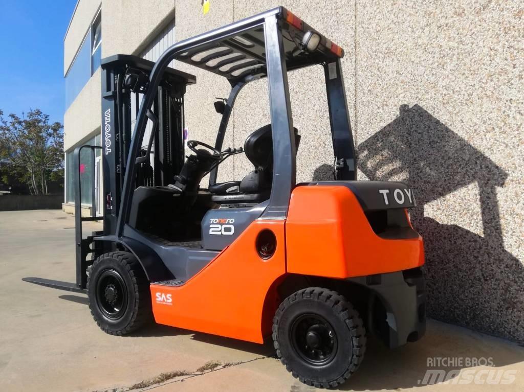Toyota 02-8 FG F 20 LPG vozíky