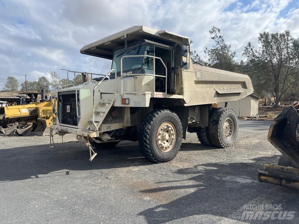 Terex TA 40 Kloubové dempry