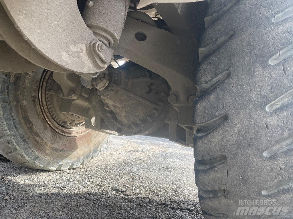Terex TA 40 Kloubové dempry