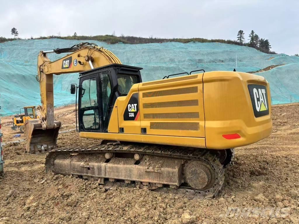 CAT CAT336 Midi rýpadla 7t - 12t