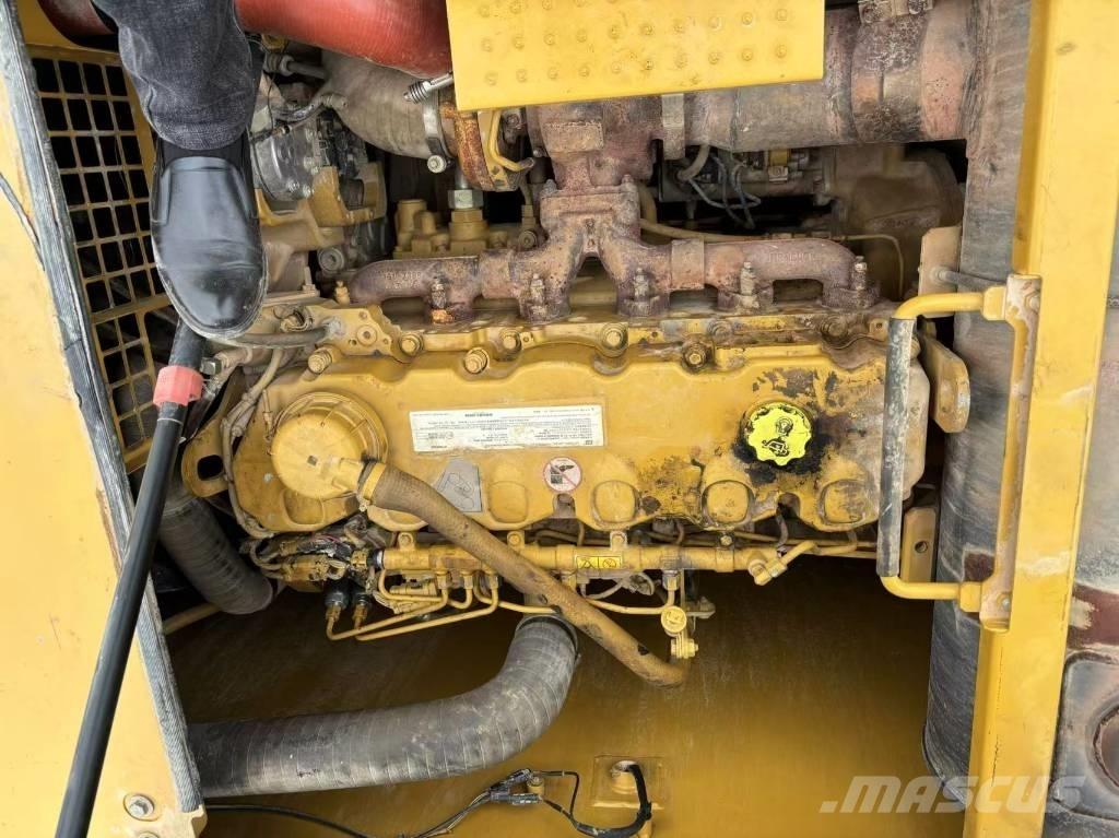 CAT CAT336 Midi rýpadla 7t - 12t