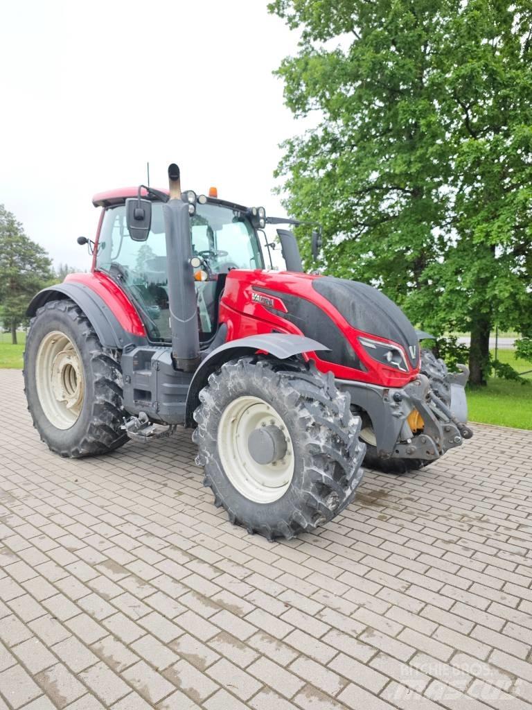Valtra T 234 Direct Traktory