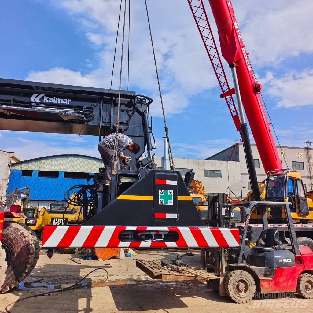 Kalmar DRF 450 Překladače kontejnerů