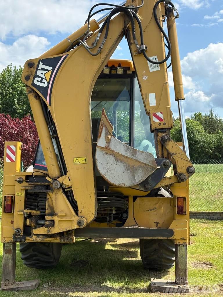 CAT 428 D 4x4 Rýpadlo-nakladače