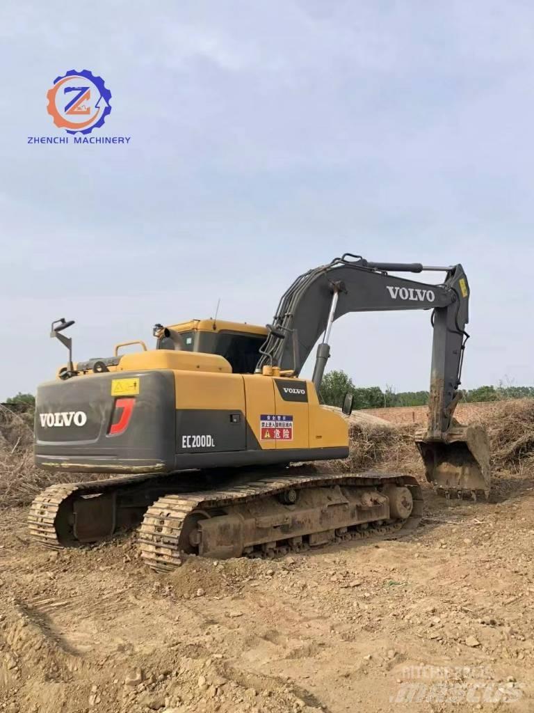 Volvo EC 200 Pásová rýpadla
