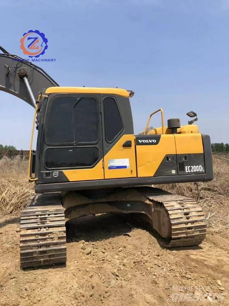 Volvo EC 200 Pásová rýpadla