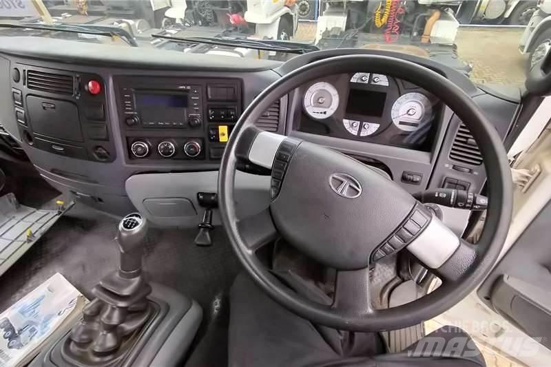 Tata PRIMA 3338K Další