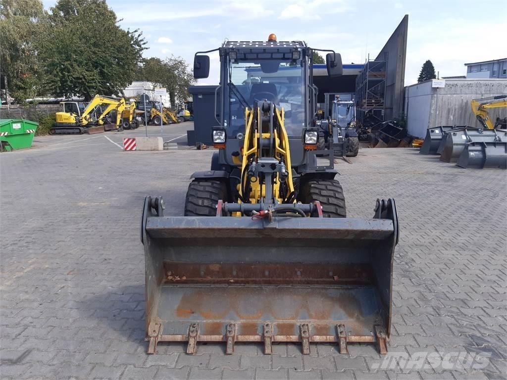 Wacker Neuson WL38 Kolové nakladače