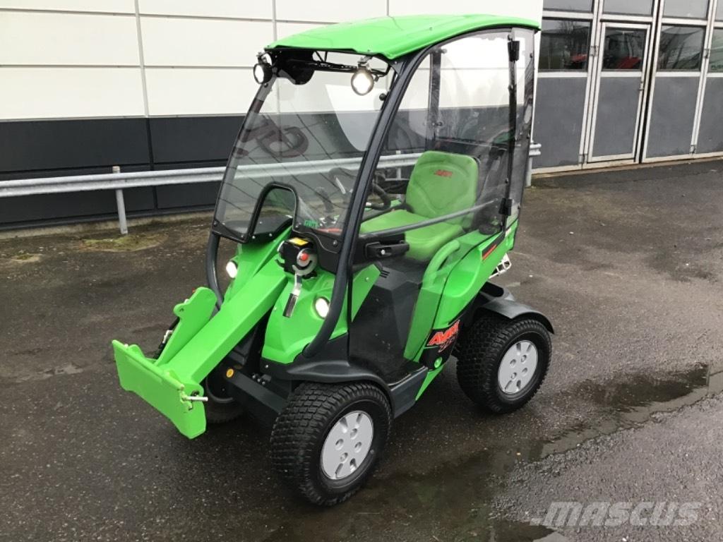 Avant 225 Užitkové stroje