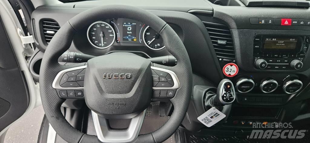 Iveco Daily 35S18A8 Skříňová nástavba
