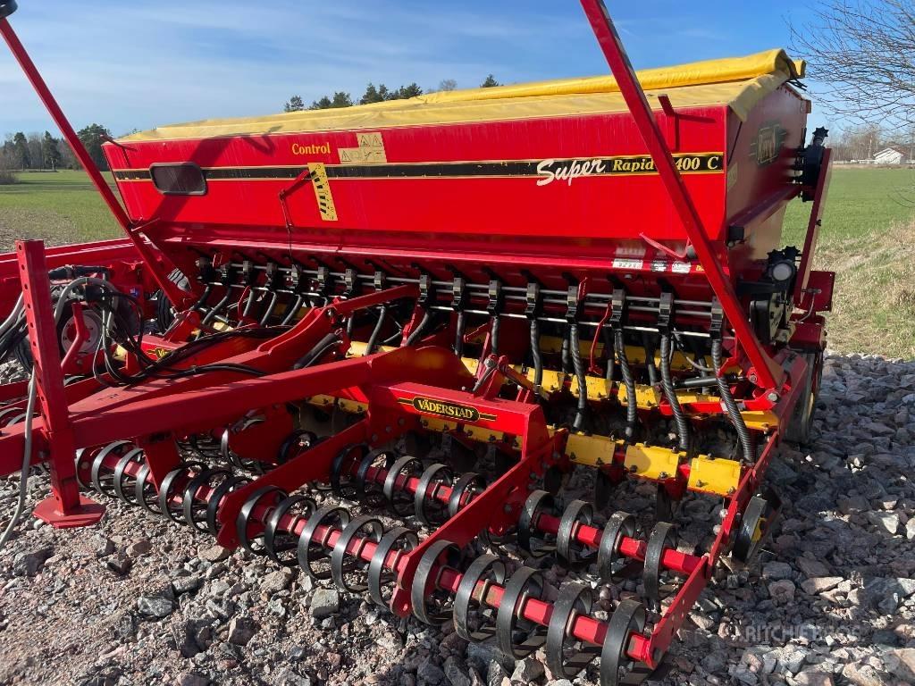 Väderstad Rapid400C Mechanické secí stroje