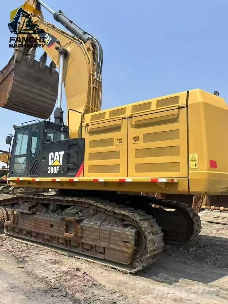 CAT 390F Pásová rýpadla
