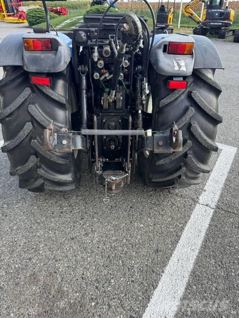 New Holland TN 75 NA Traktory