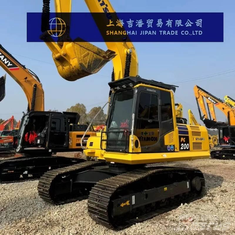 Komatsu PC 200 Pásová rýpadla