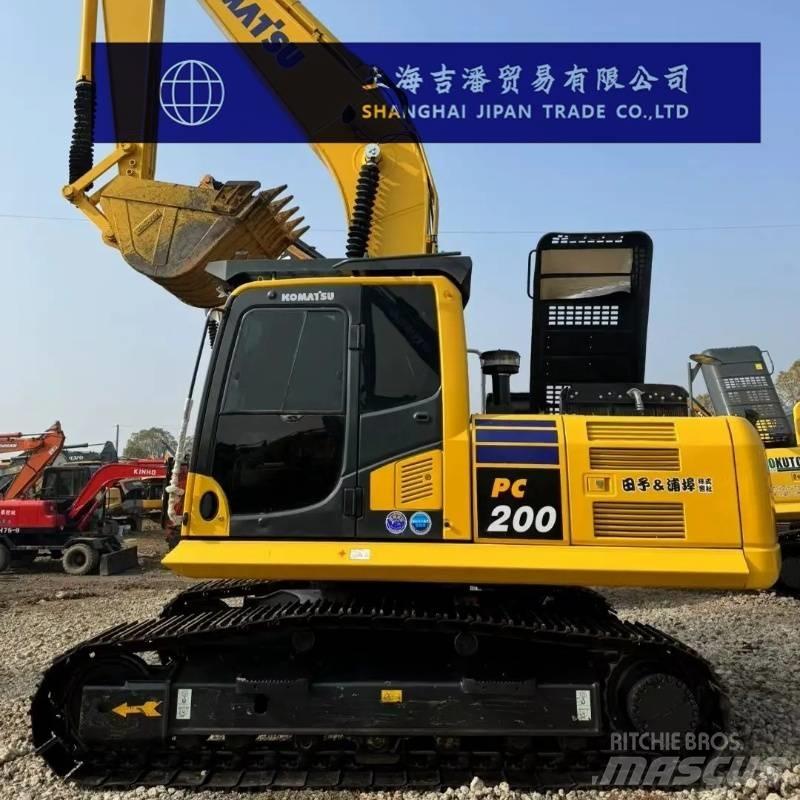 Komatsu PC 200 Pásová rýpadla