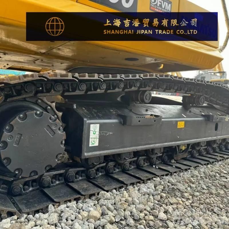 Komatsu PC 200 Pásová rýpadla
