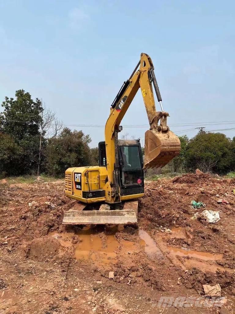 CAT 305.5E Mini rýpadla < 7t